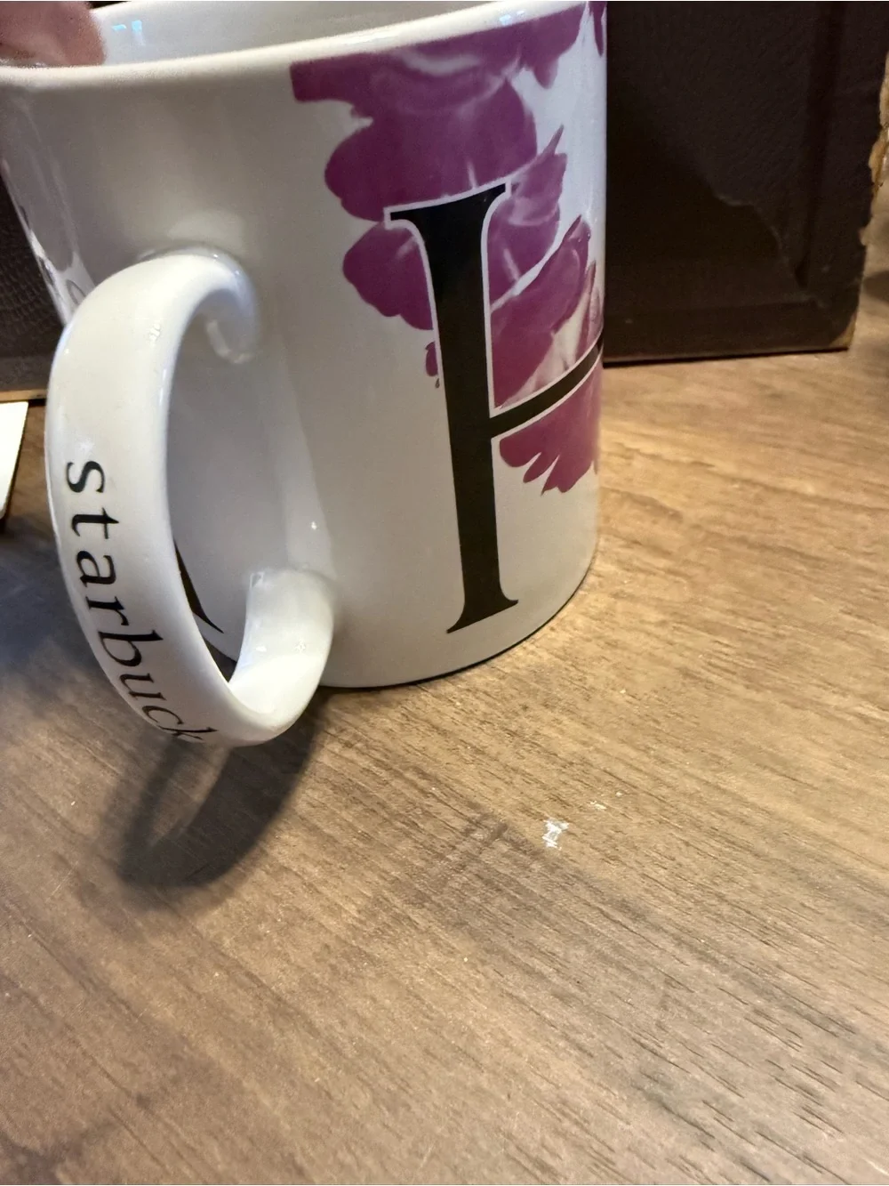 Starbucks Coffee Co. City Mug Collector Series - Hawaii Floral Lei Large 2000